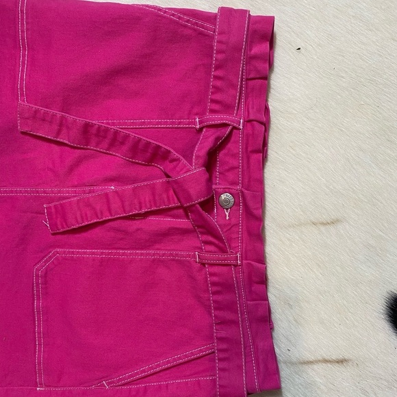 Blue Spice pink mini skirt with white stitching and a tie belt - Picture 4 of 8